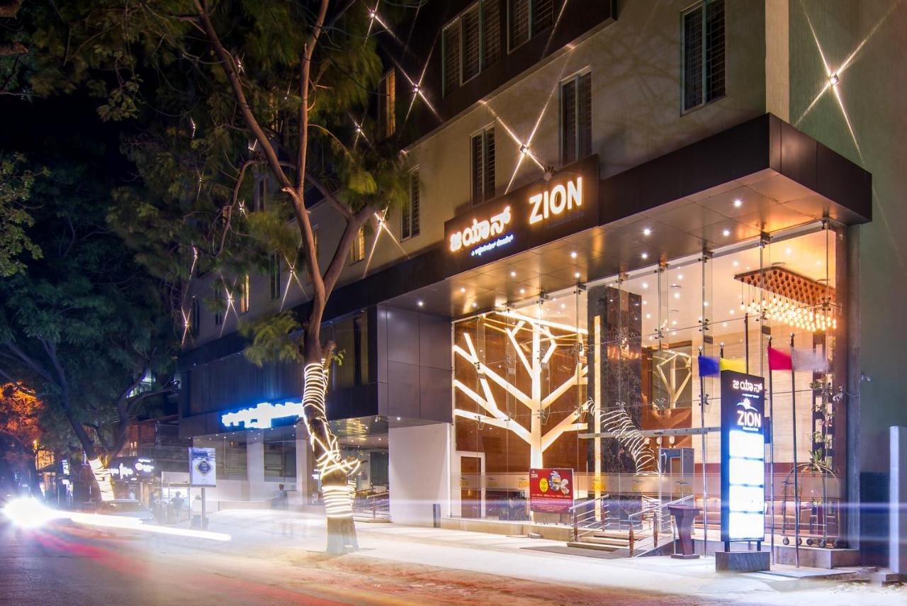 Zion - A Luxurious Hotel Bangalore Bagian luar foto