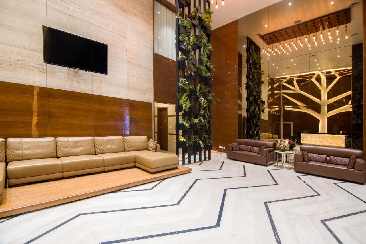 Zion - A Luxurious Hotel Bangalore Bagian luar foto