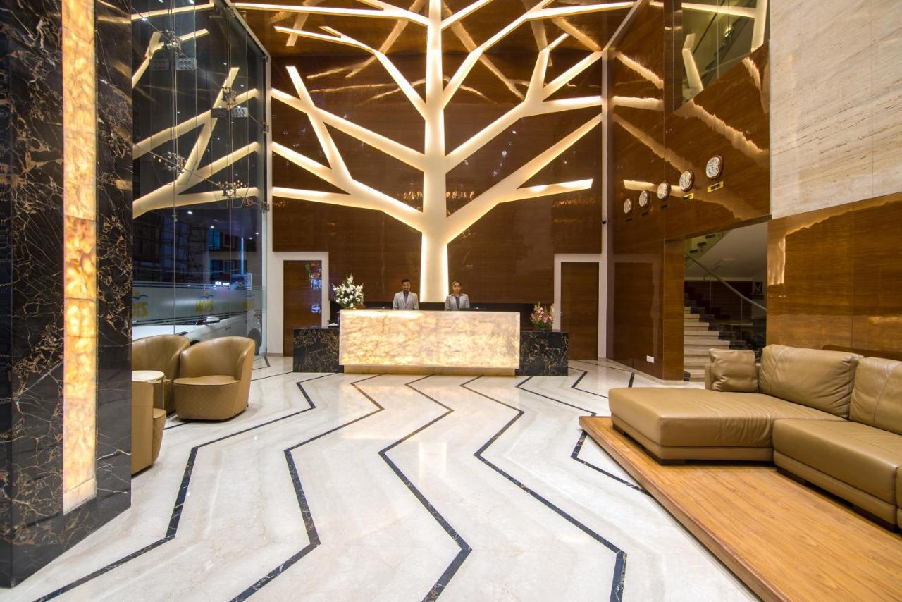 Zion - A Luxurious Hotel Bangalore Bagian luar foto