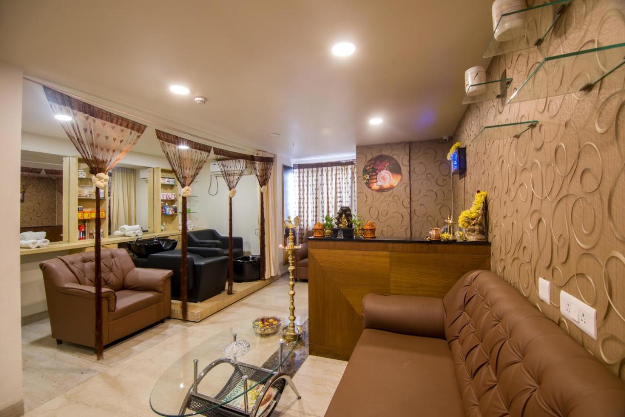Zion - A Luxurious Hotel Bangalore Bagian luar foto