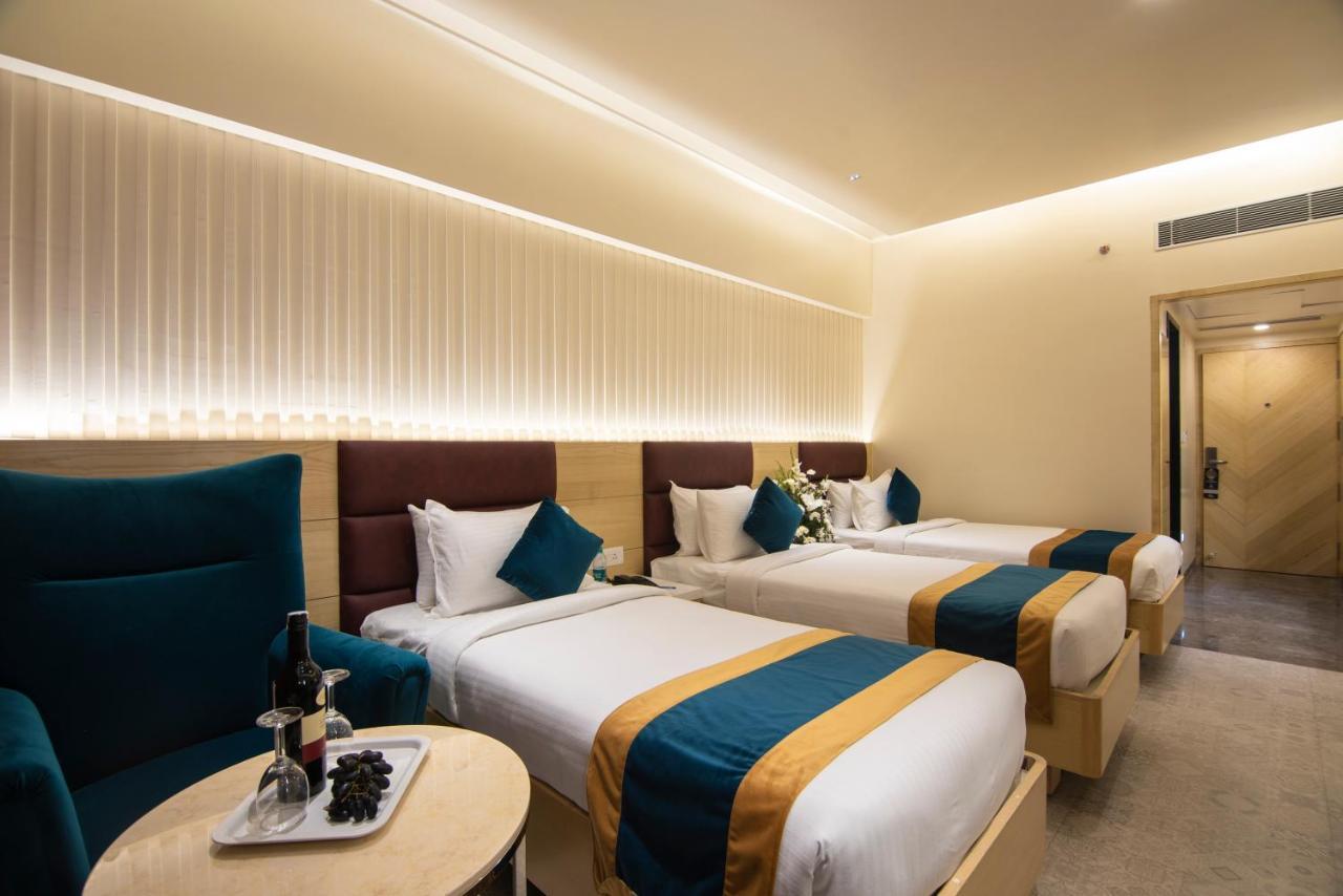 Zion - A Luxurious Hotel Bangalore Bagian luar foto