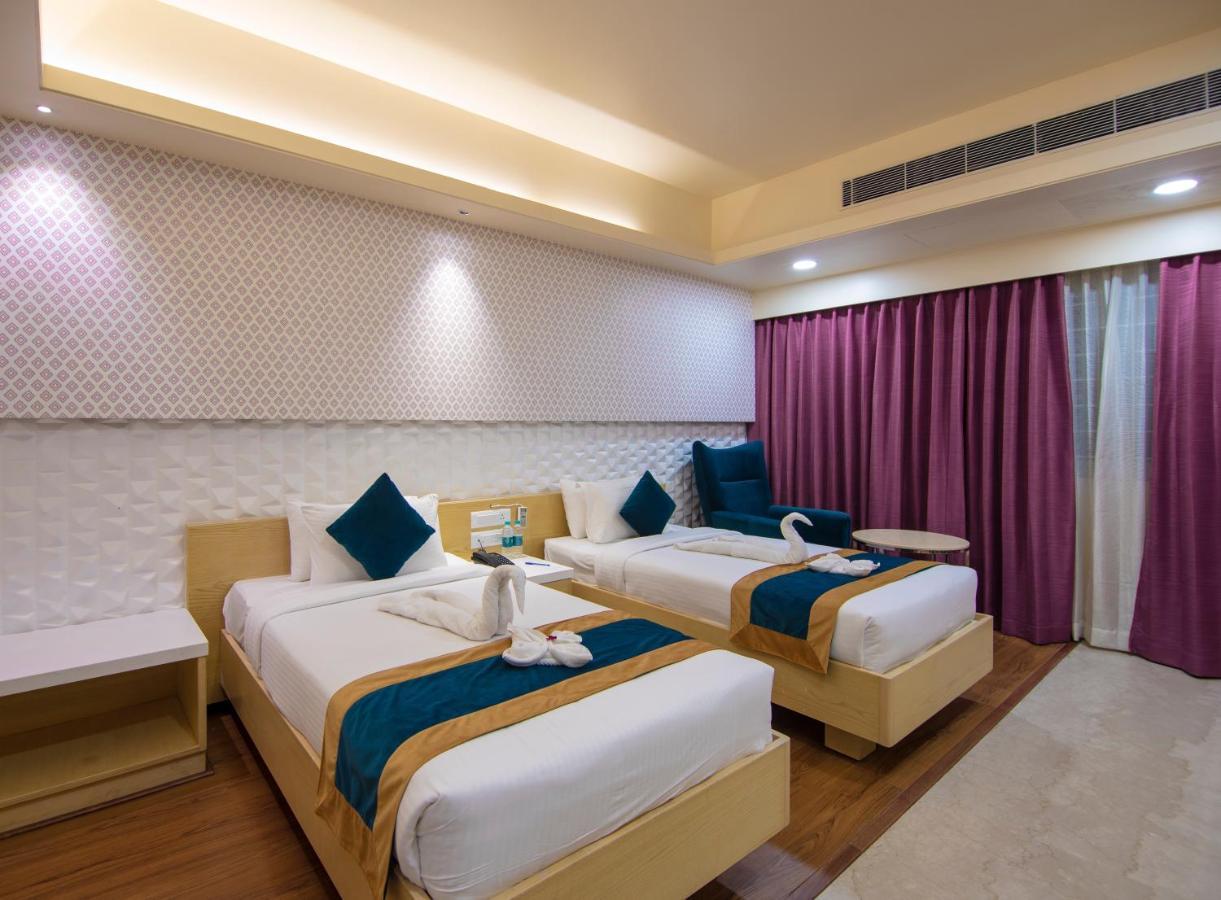 Zion - A Luxurious Hotel Bangalore Bagian luar foto