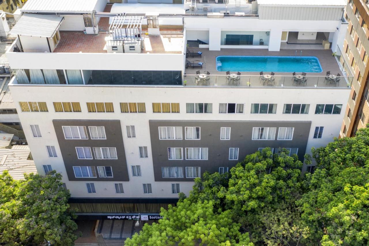 Zion - A Luxurious Hotel Bangalore Bagian luar foto